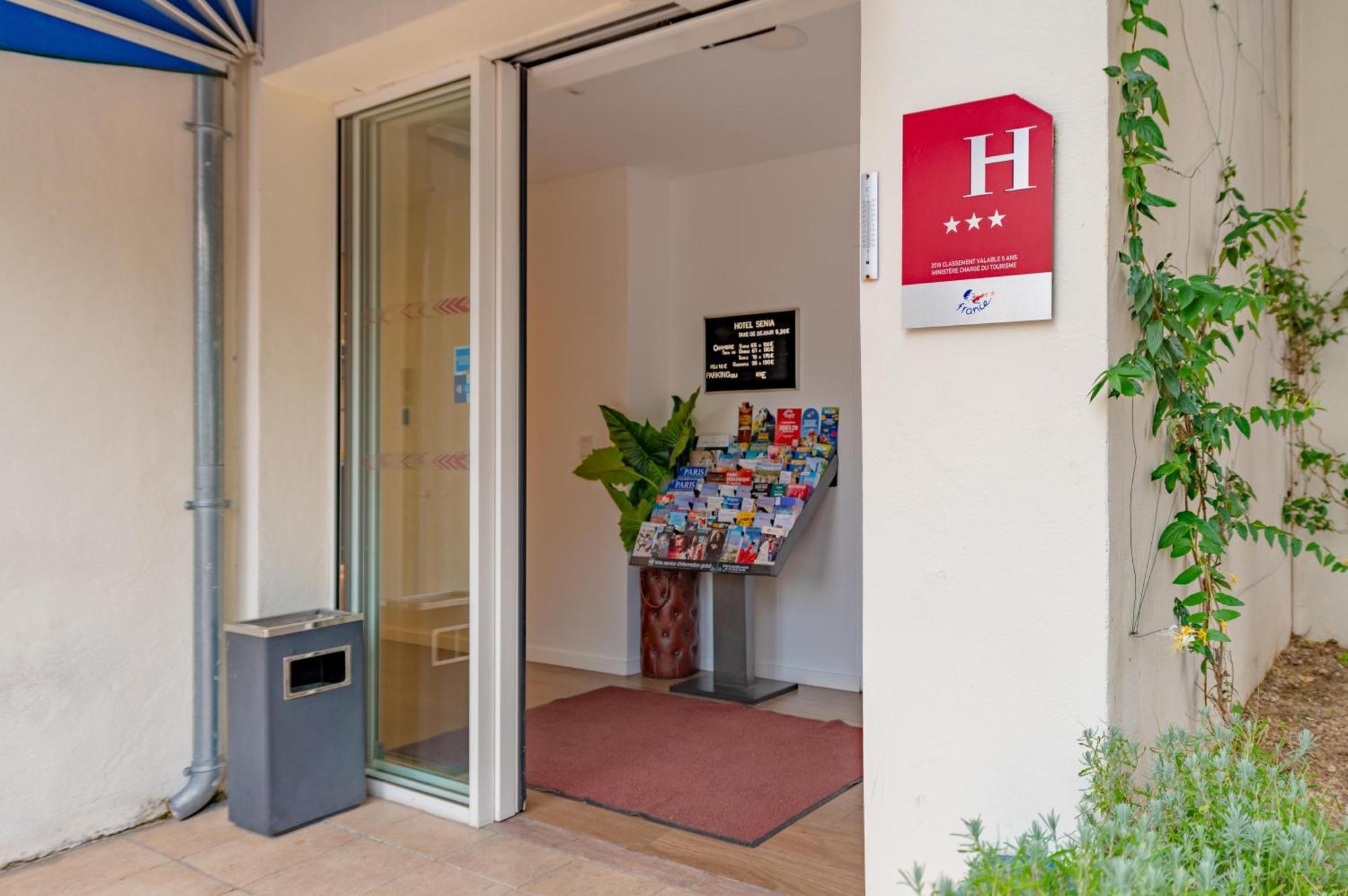 Sénia Hotel 3*