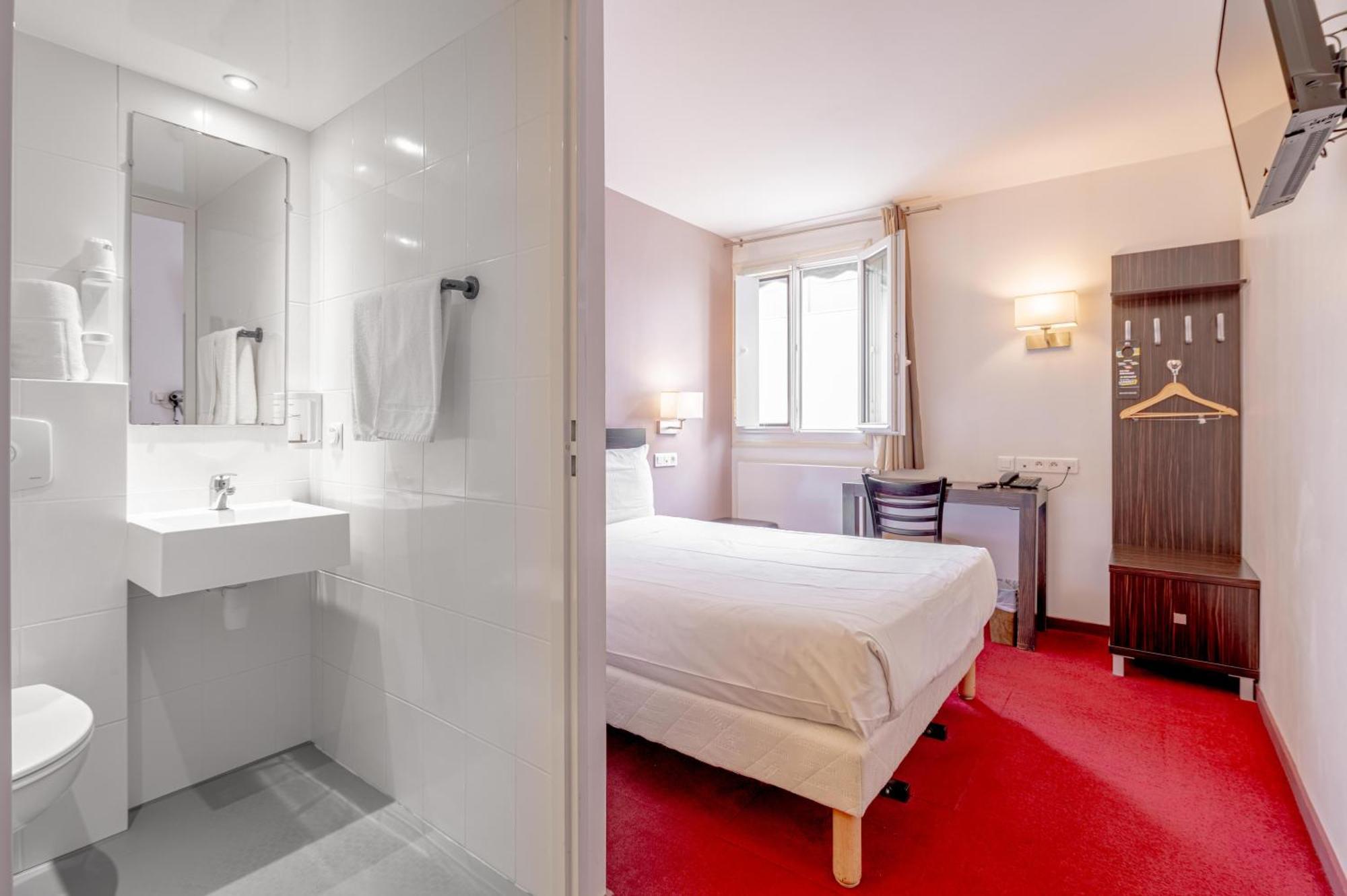 Sénia Hotel 3*