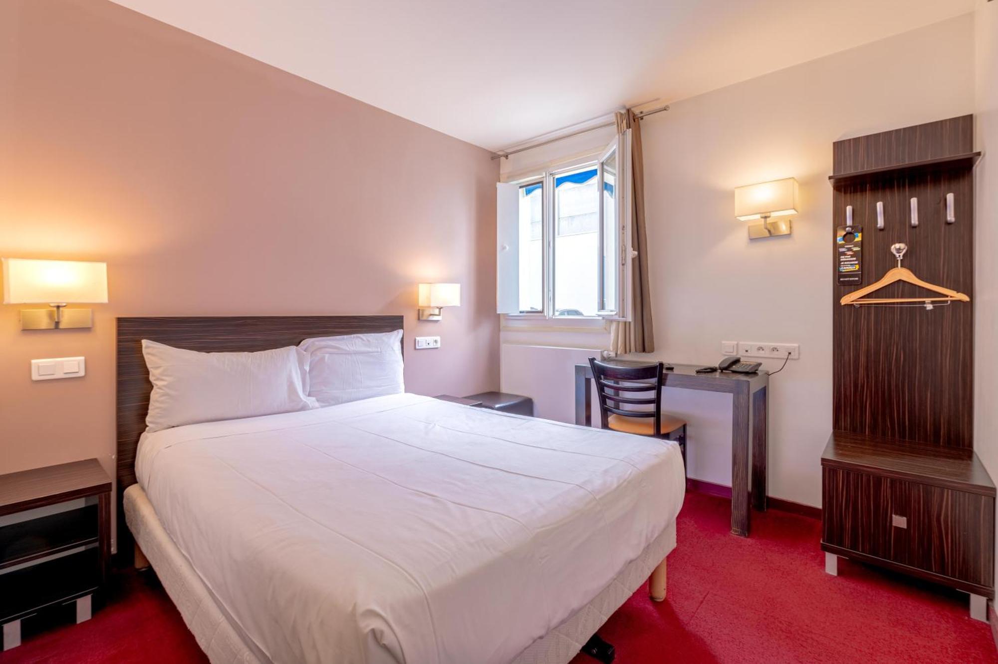 Hotel Sénia 3*