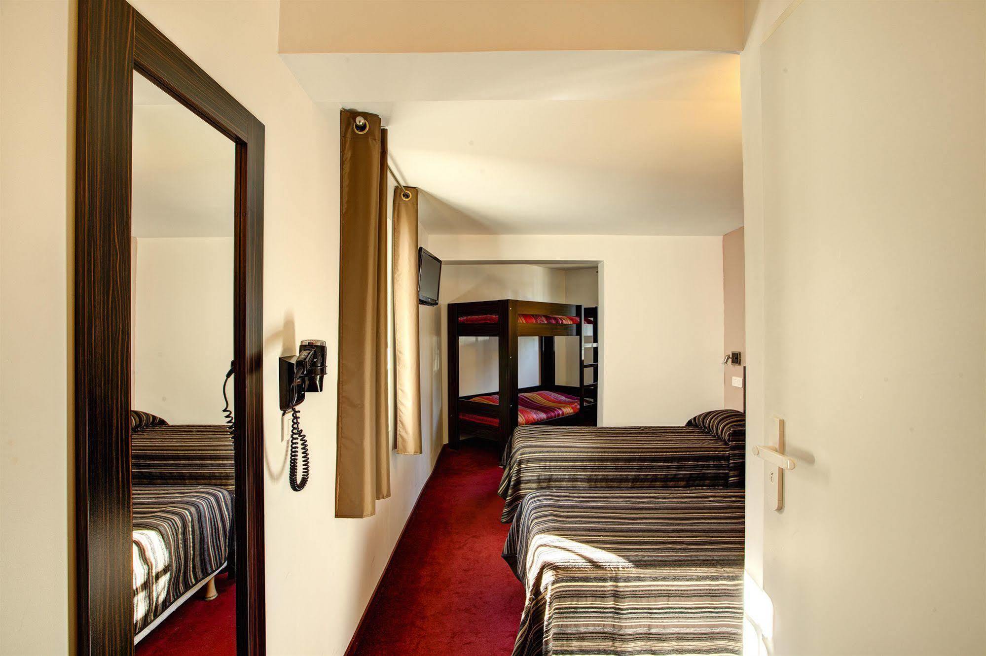 Sénia Hotel Orly